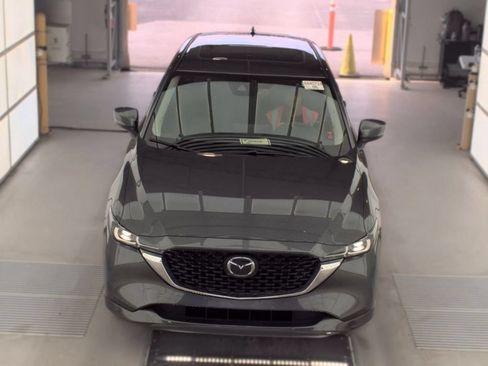 Used 2025 MAZDA CX-5 AWD 2.5 S w/ Preferred Package image 3