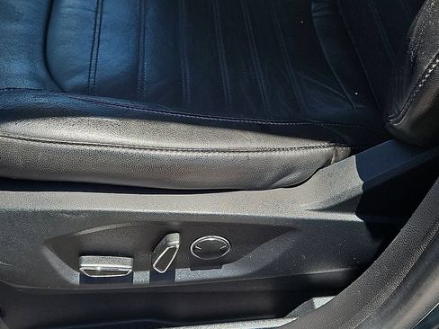 Used 2016 Ford Edge SEL w/ Equipment Group 201A FWD image 24