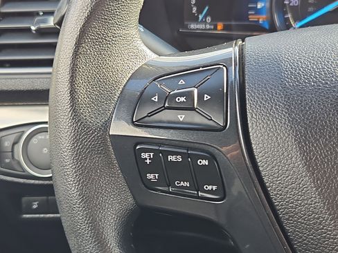 Used 2018 Ford Explorer XLT w/ Equipment Group 202A image 17