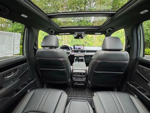 New 2026 Honda Pilot TrailSport image 24