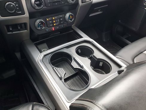 Used 2019 Ford F450 Platinum w/ Platinum Ultimate Package AWD/4WD image 33