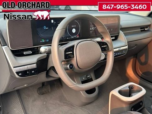 Used 2024 Hyundai Ioniq 5 SE AWD/4WD image 15