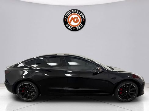 Used 2020 Tesla Model 3 Standard Range Plus RWD image 2