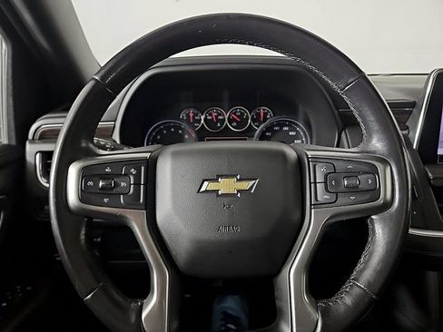 Used 2021 Chevrolet Suburban LT RWD image 20