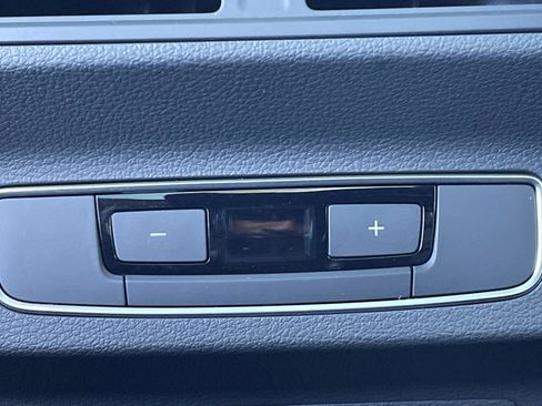 Certified 2024 Audi Q5 e Premium Plus w/ Premium Plus Package image 14