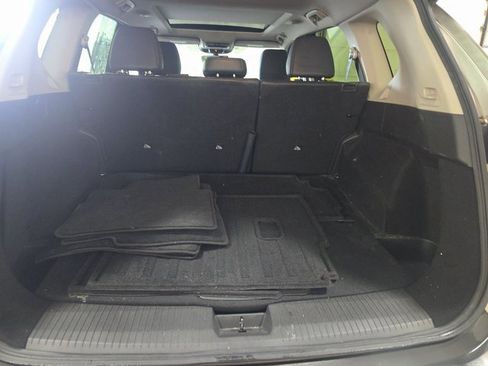 Certified 2023 Nissan Rogue SL image 9