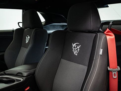 Used 2018 Dodge Challenger SRT Demon w/ Demon Vehicle Storage Package image 28