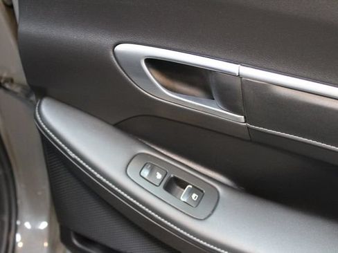 Used 2021 Hyundai Sonata Limited FWD image 13