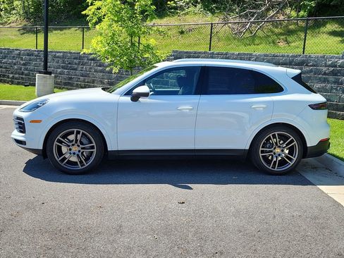 Used 2019 Porsche Cayenne S AWD/4WD image 6