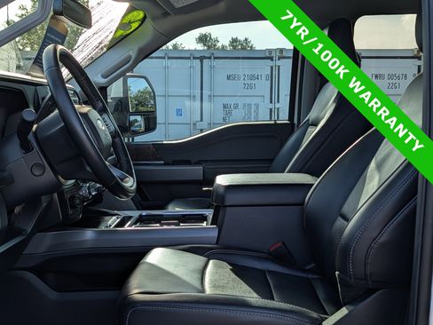 Used 2023 Ford F250 Lariat w/ Sport Appearance Package AWD/4WD image 25