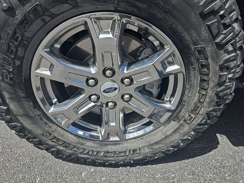 Used 2023 Ford F150 Lariat AWD/4WD image 41