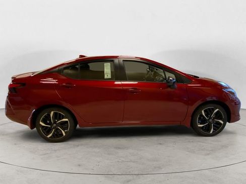 New 2025 Nissan Versa SR w/ Trunk Package FWD image 6