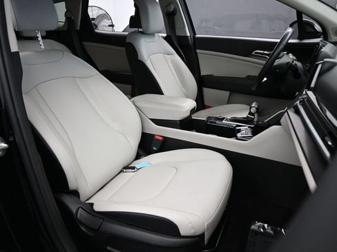Used 2024 Kia Sportage EX AWD/4WD image 46