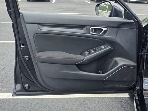 Used 2025 Honda Civic Sport image 14