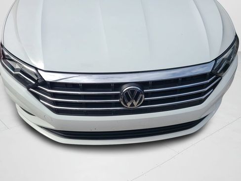 Used 2020 Volkswagen Jetta SE FWD image 12