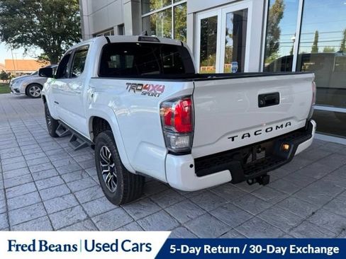 Used 2022 Toyota Tacoma TRD Sport w/ Technology Package AWD/4WD image 13