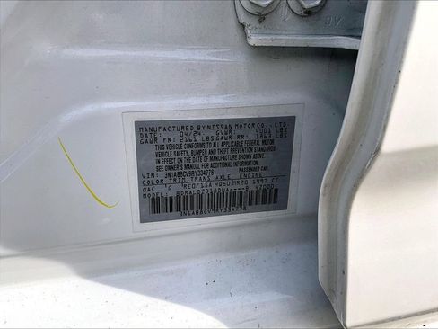 Used 2024 Nissan Sentra SV FWD image 33