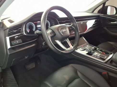 Used 2023 Audi Q7 3.0T Premium Plus w/ Premium Plus Package AWD/4WD image 9