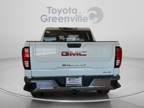 Used 2022 GMC Sierra 1500 SLE AWD/4WD image 5