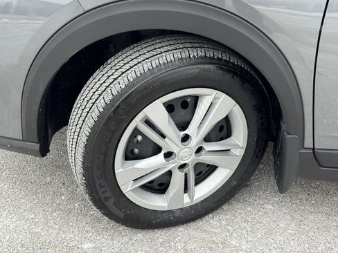 Used 2025 Nissan Kicks Play S image 39