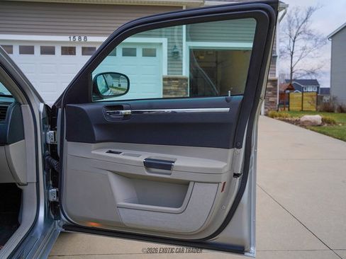 Used 2006 Chrysler 300 SRT8 w/ SRT Option Group II image 31