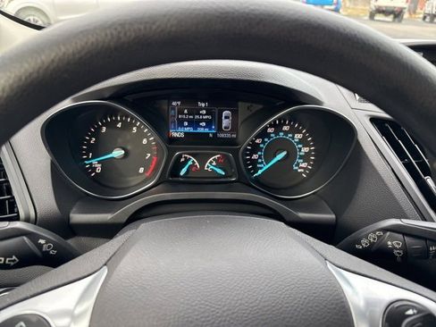 Used 2016 Ford Escape SE image 25