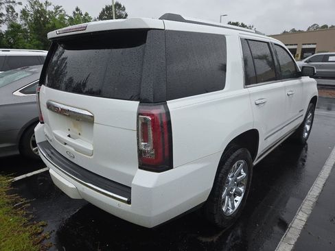 Used 2017 GMC Yukon Denali w/ Open Road Package RWD image 4