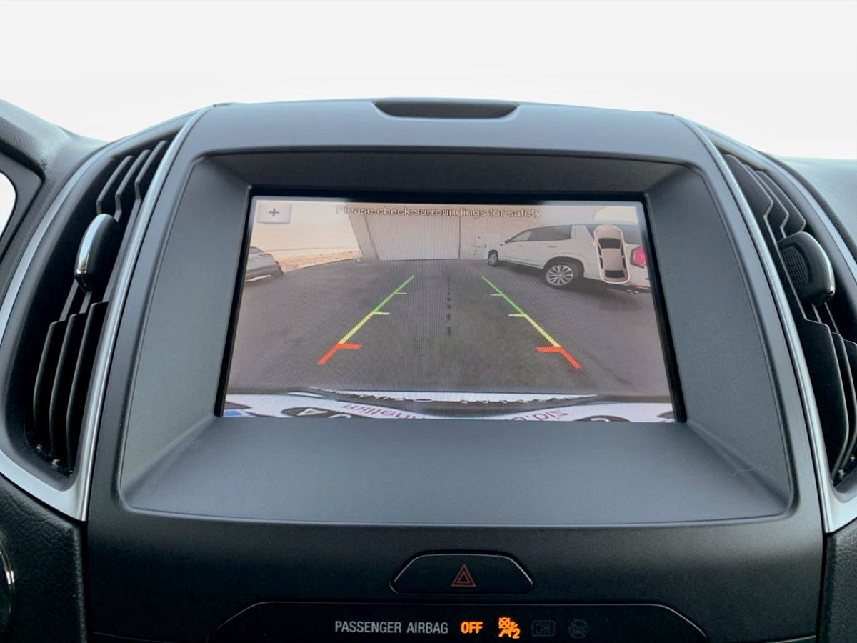 Used 2019 Ford Edge SEL AWD/4WD image 26