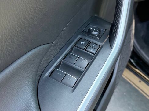 Certified 2025 Toyota RAV4 XLE FWD image 18