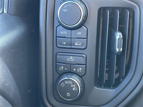 Certified 2024 Chevrolet Silverado 1500 Custom w/ Turbomax Blackout Package image 21