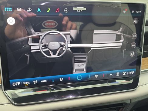 New 2026 Volkswagen Tiguan SEL R-Line AWD/4WD image 22