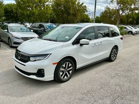 New 2026 Honda Odyssey EX-L image 3