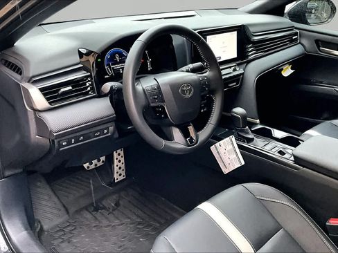 Certified 2026 Toyota Camry SE FWD image 18