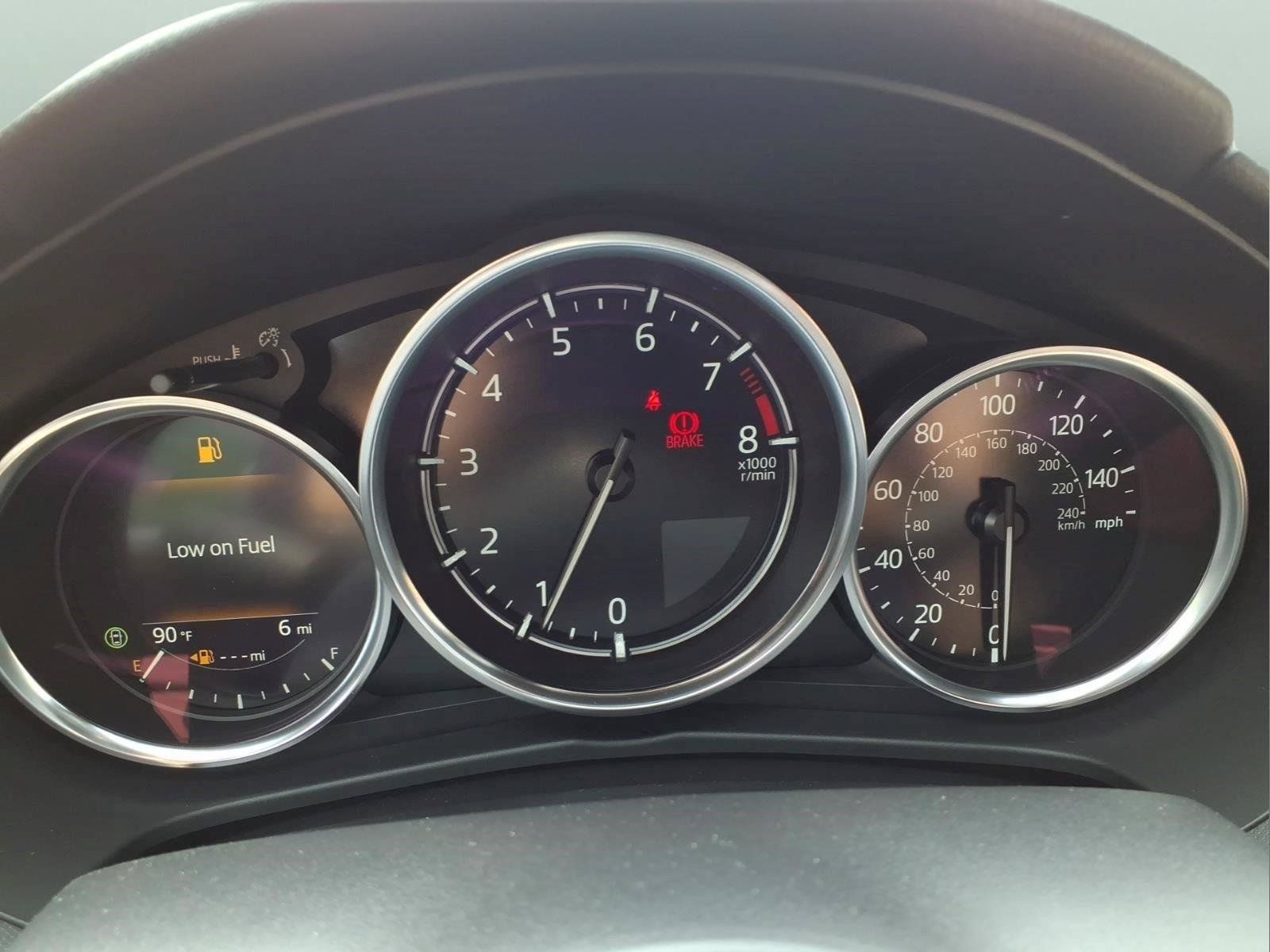New 2026 MAZDA MX-5 Miata Club w/ Interior Package RWD image 11