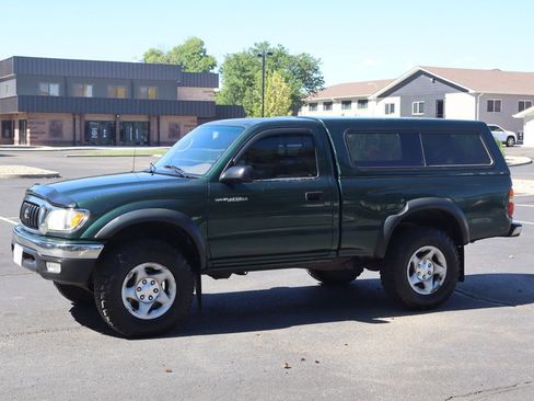 Used 2002 Toyota Tacoma 4x4 Regular Cab image 10