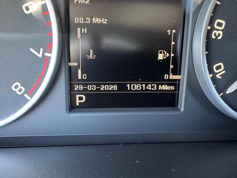 Used 2013 Land Rover Range Rover Sport HSE LUX w/ Luxury Interior Pkg image 23