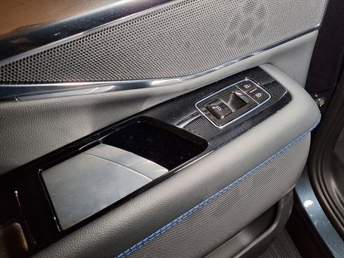 Used 2026 Cadillac Escalade IQ Luxury 1 image 16