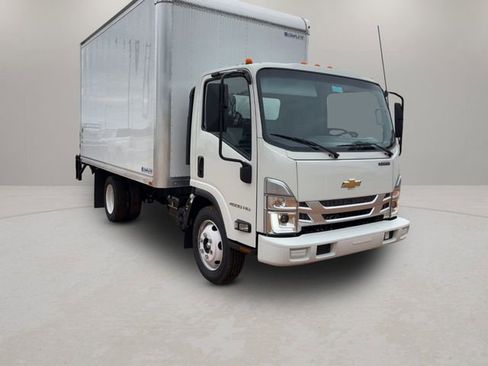 New 2025 Chevrolet Low Cab Forward RWD image 9