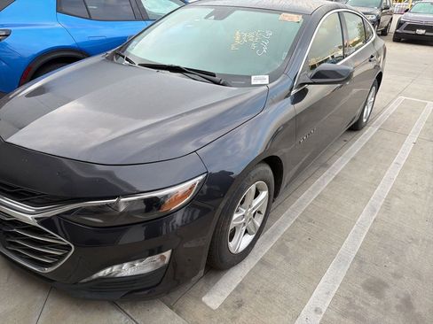 Used 2023 Chevrolet Malibu LT image 1