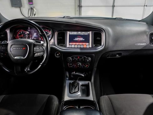 Used 2022 Dodge Charger R/T w/ Blacktop Package image 20