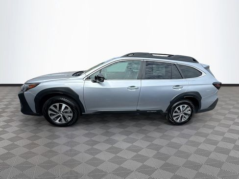 Certified 2025 Subaru Outback Premium AWD/4WD image 36