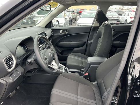 Certified 2023 Hyundai Venue SEL w/ Cargo Package image 13
