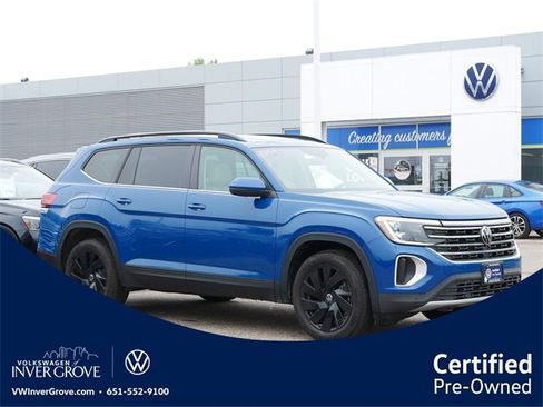 Certified 2025 Volkswagen Atlas SE image 1