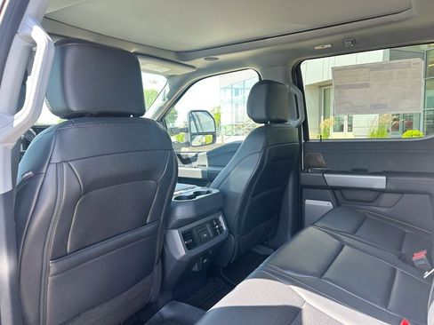New 2026 Ford F250 Lariat w/ Lariat Ultimate Package AWD/4WD image 15