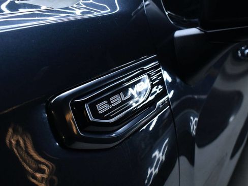 Used 2020 GMC Sierra 1500 AT4 w/ AT4 Premium Package AWD/4WD image 15