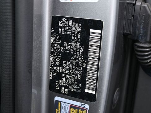 Used 2022 Kia Sorento EX w/ Panoramic Sunroof Package image 18