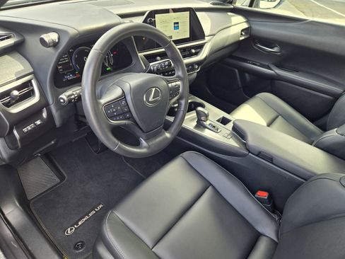 Certified 2025 Lexus UX 300h 300h w/ Accessory Package (Z1) image 10