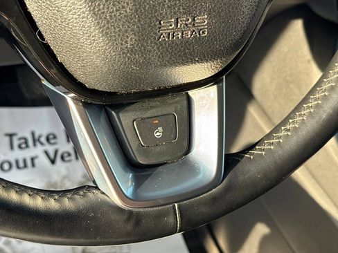 Certified 2025 Honda Pilot Elite image 17
