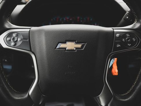 Used 2017 Chevrolet Silverado 1500 LT w/ All Star Edition image 10