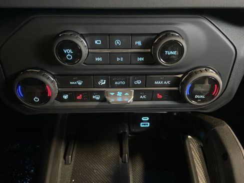 New 2025 Ford Bronco Raptor AWD/4WD image 18